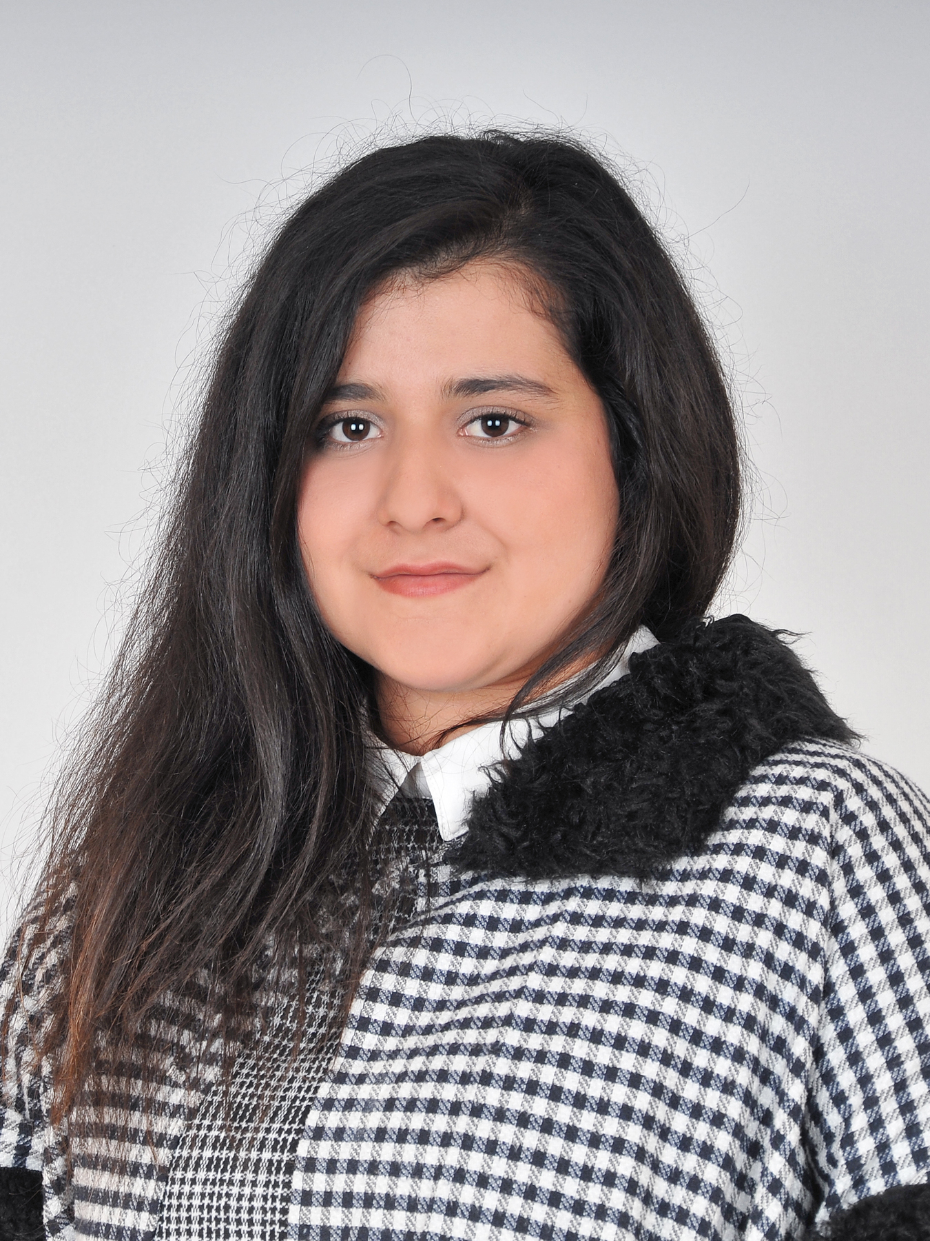 B&Uuml;ŞRA AYDIN