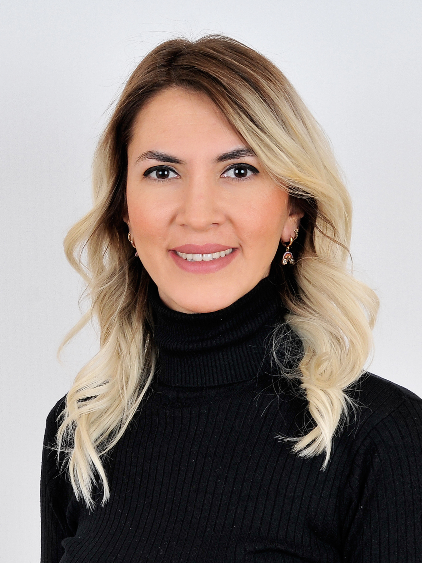 Y&Uuml;KSEL DEĞERLİ