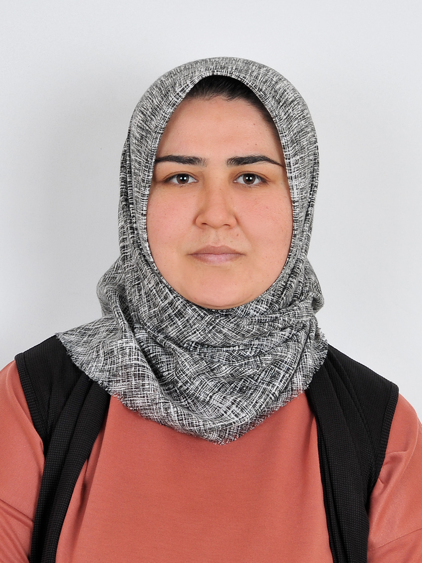 ELİF G&Uuml;VERCİN