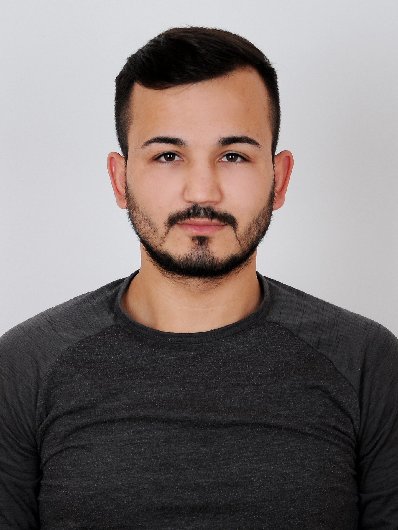 VOLKAN U&Ccedil;AK