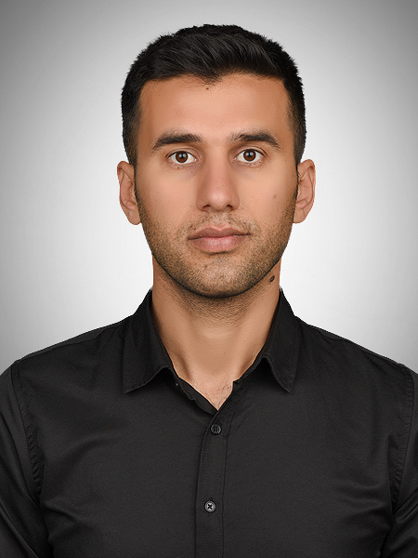 SERHAT &Ouml;ZER